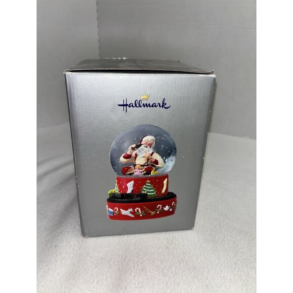 Coca Cola Music Snow Globe Santa Christmas Wind-Up Train 01 Hallmark Video Open - Picture 12 of 13